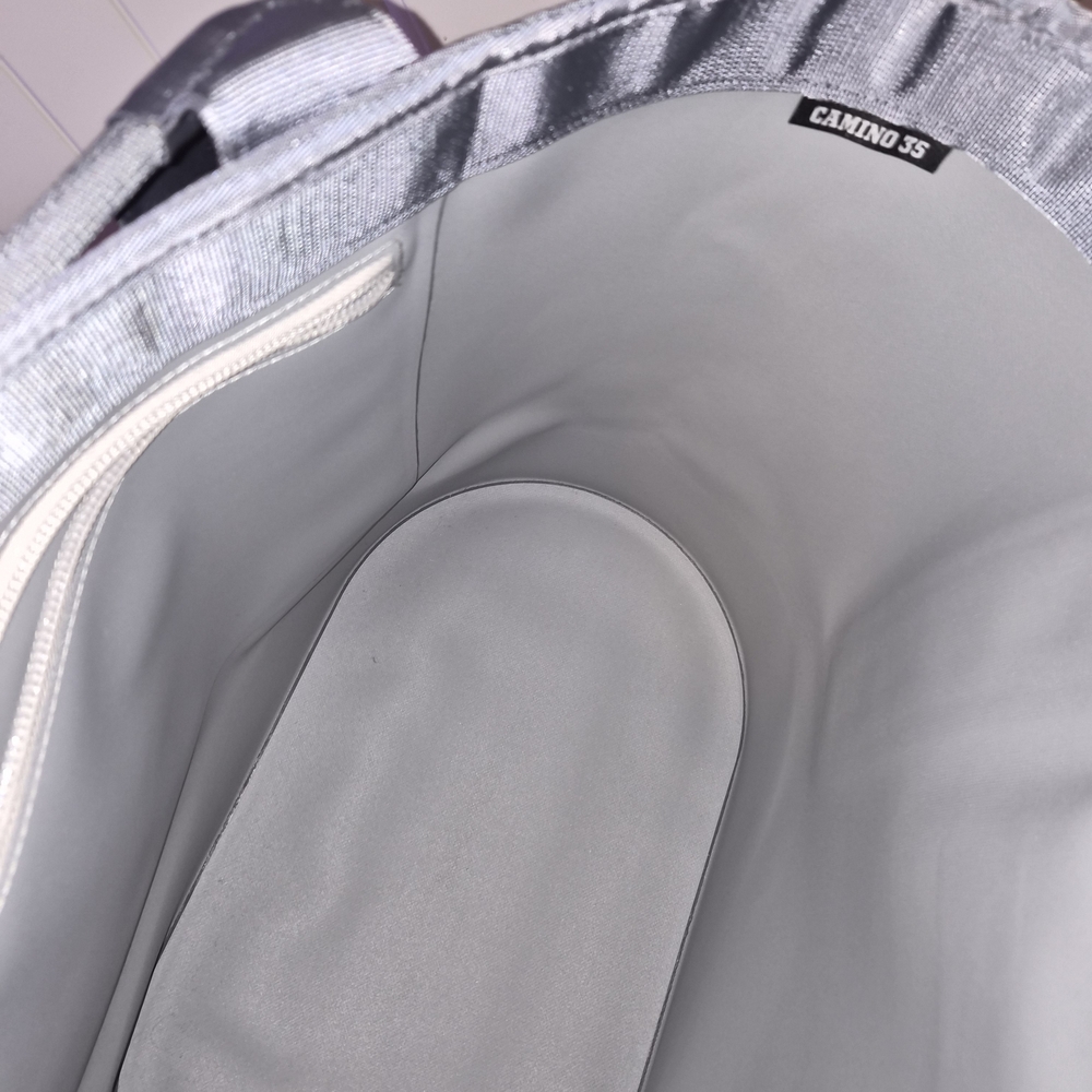 YETI Gray Tote Bag - Picture 5 of 9